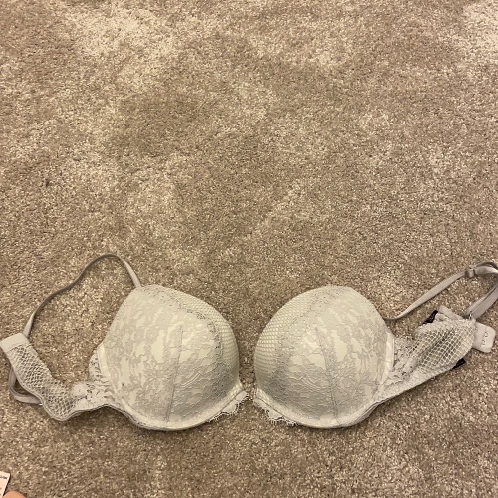 Grey Lace VS BRA 34C